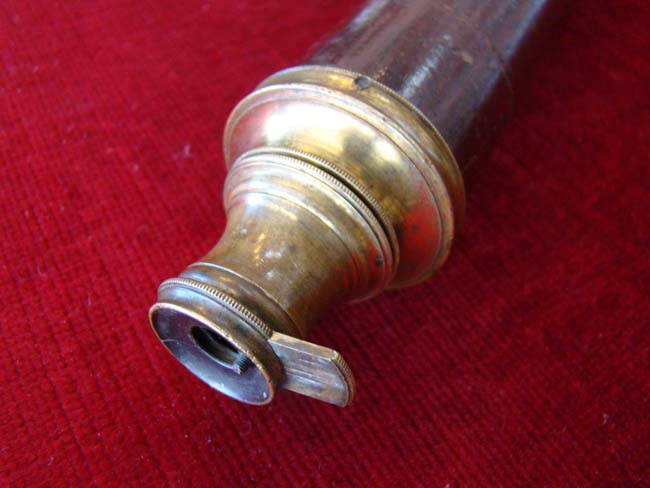 A small mid 18th century English single-draw spotting telescope circa 1750-1760 — image 2